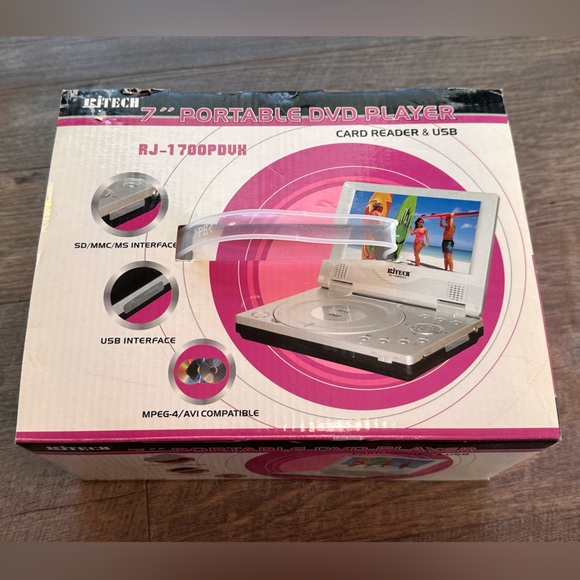 2007 RjTECH RJ-1700PDVX 7" Portable DVD MPEG4 Player w/ Card Reader & USB - Picture 6 of 12